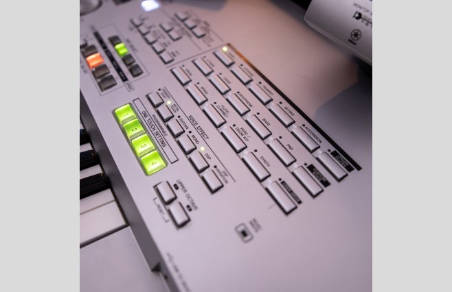 Used Yamaha Tyros 2 Keyboard With MS02 Speakers Sold As Seen Bargain Used Keyboard (SN:GBRALP01171) - Image 11